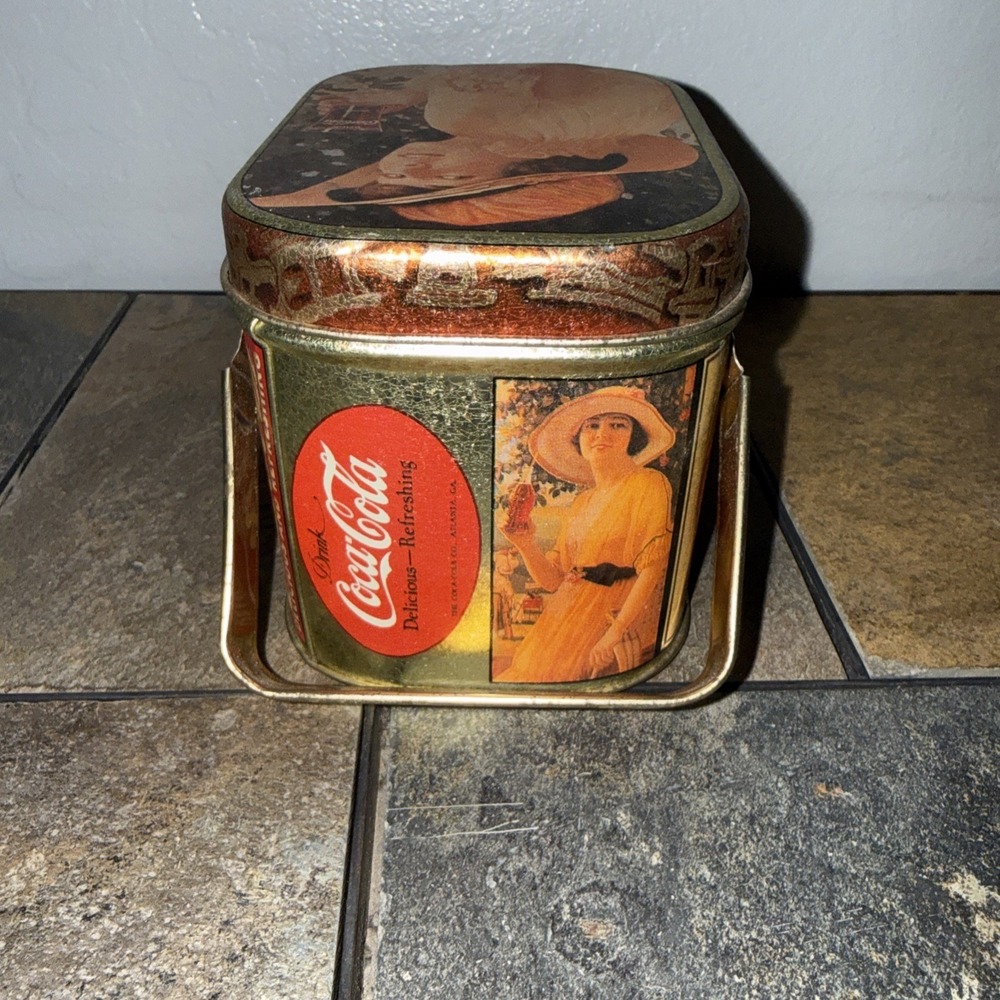 Vintage Coca Cola Tin Box With Lid & Handle Lady Holding Coke In Hand - Picture 2 of 5